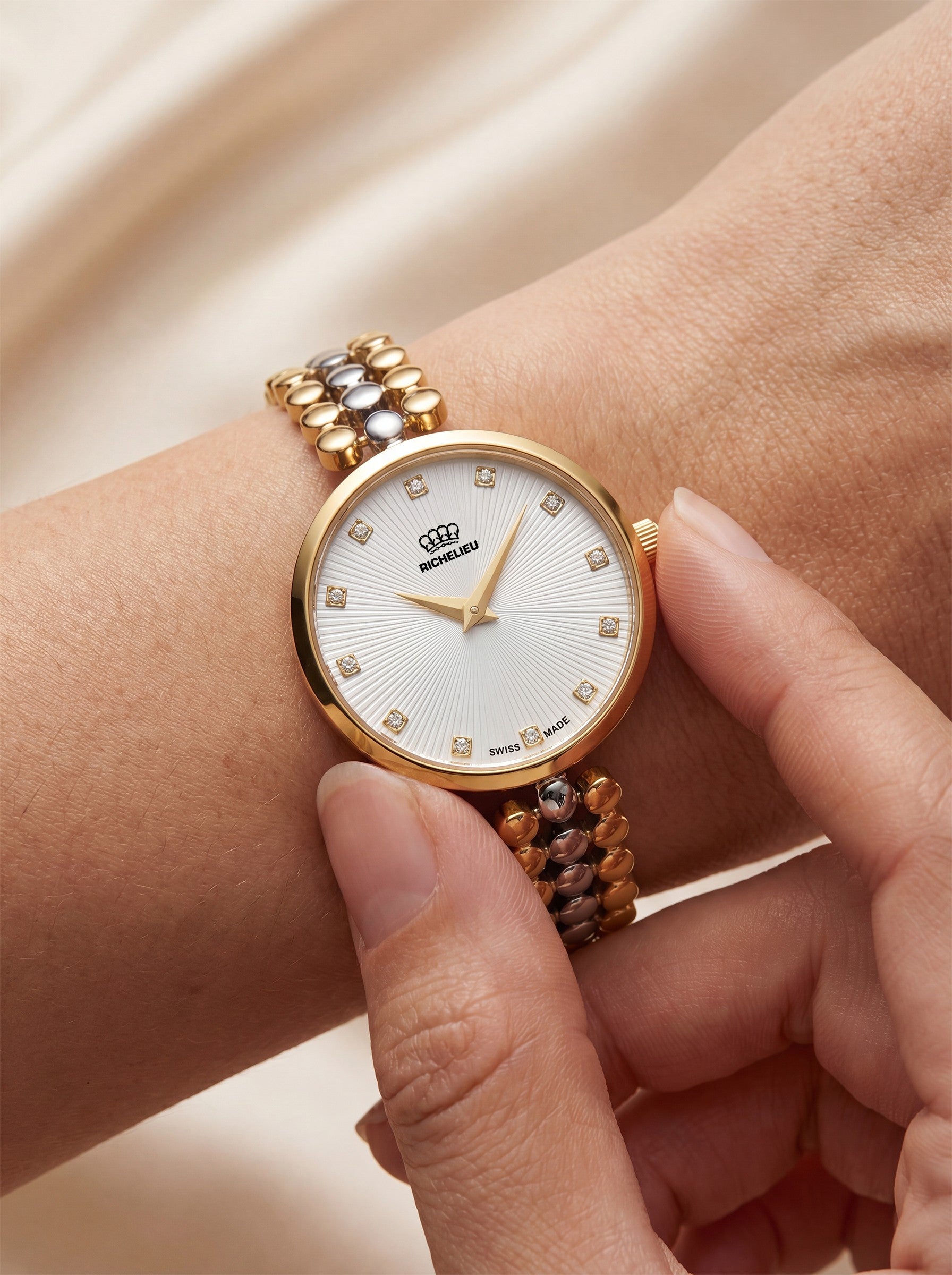 Allure Round