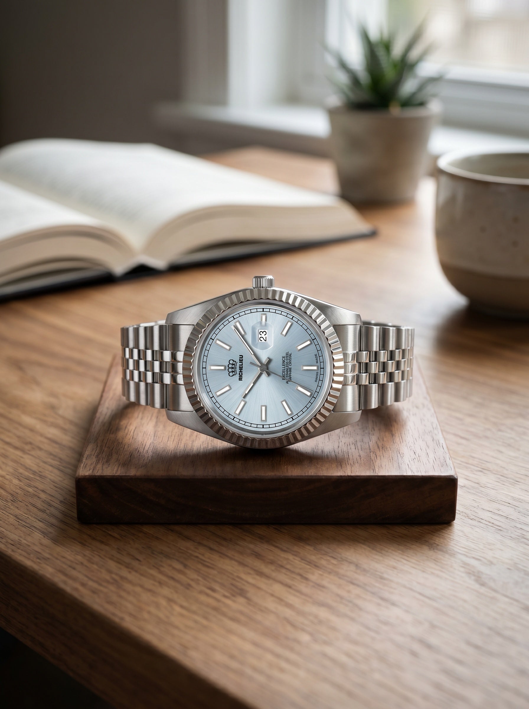 Excellence Automatic Date 38