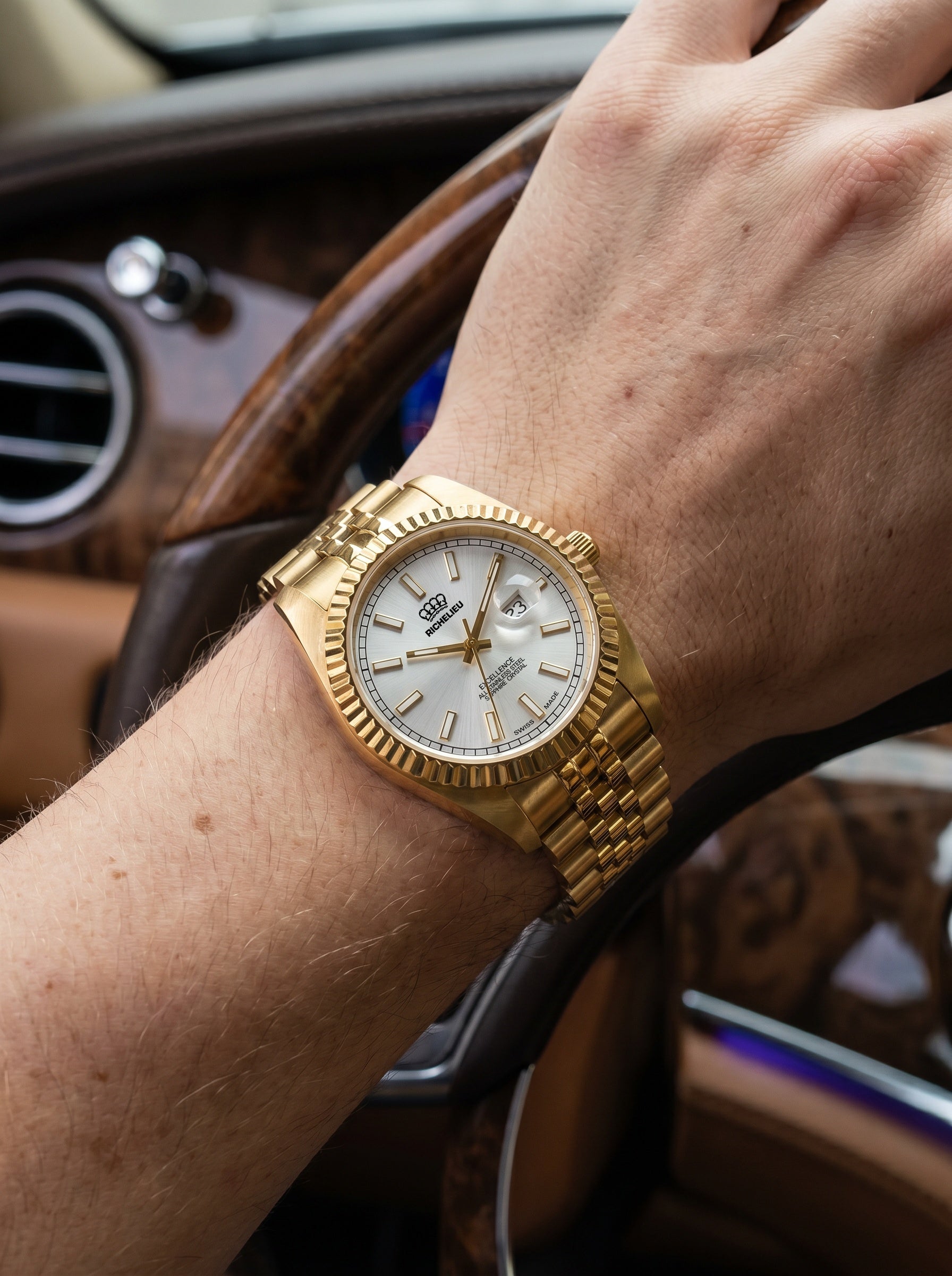 Excellence Automatic Date 38