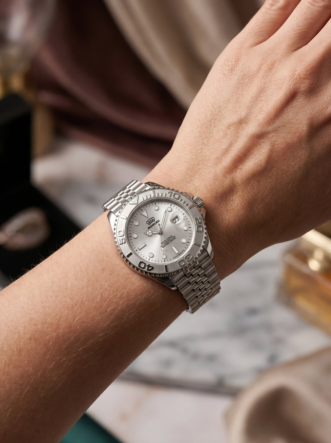 Excellence Automatic Date 33