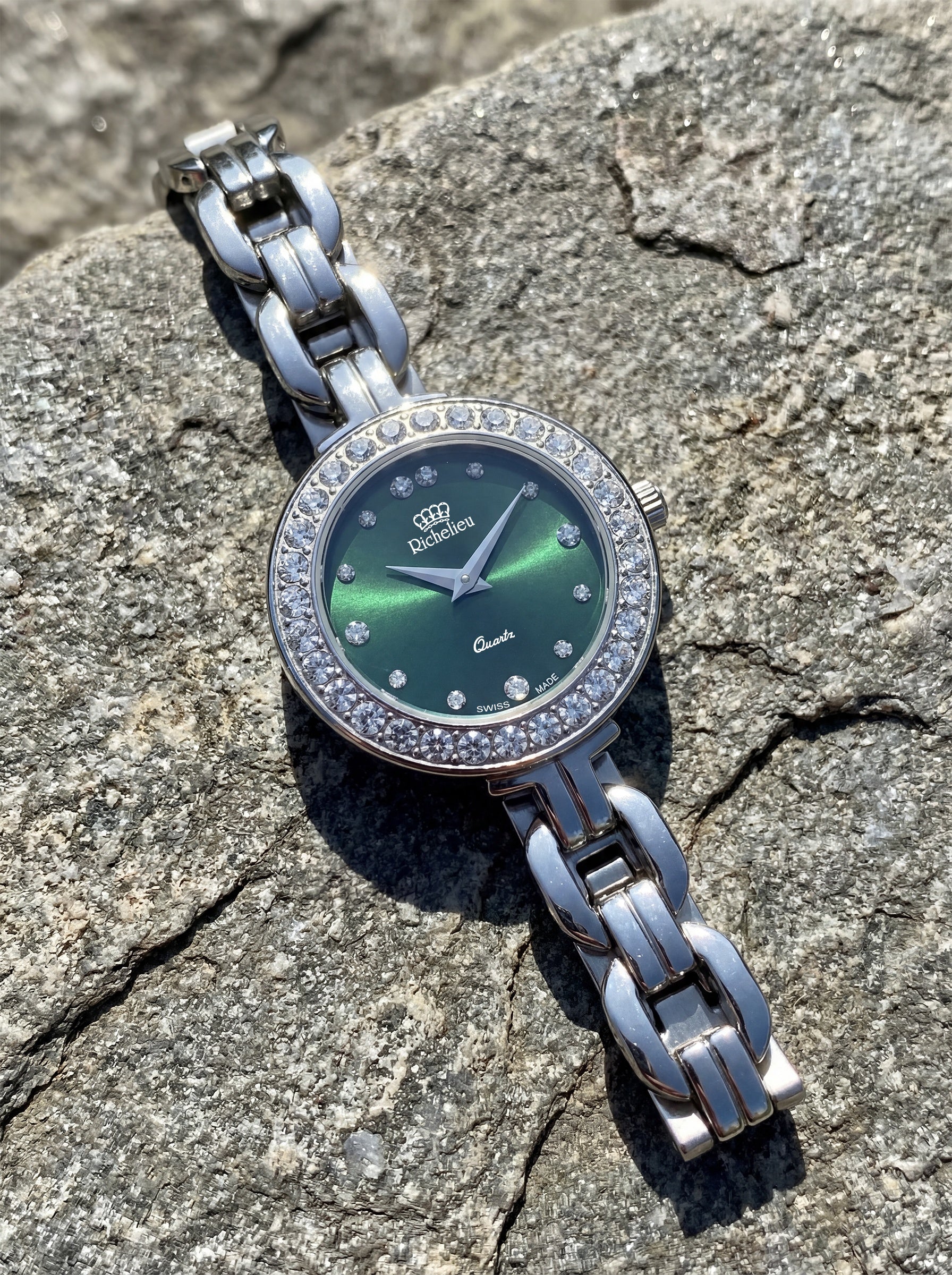 Charm 25