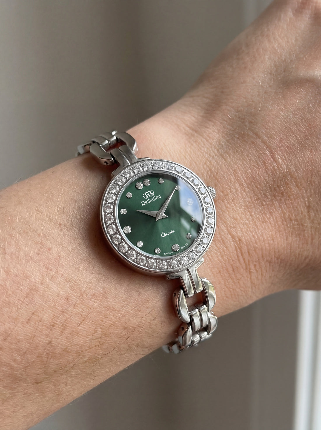 Charm 25