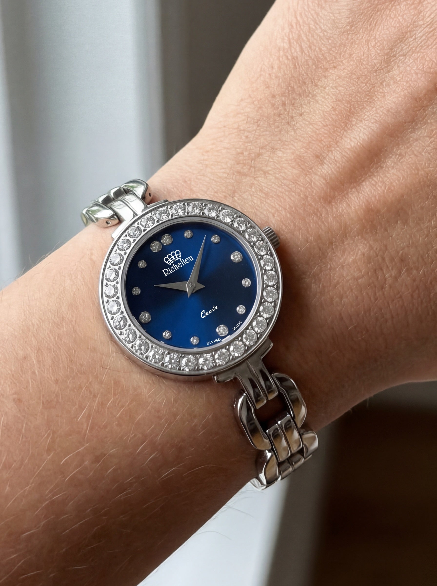 Charm 25