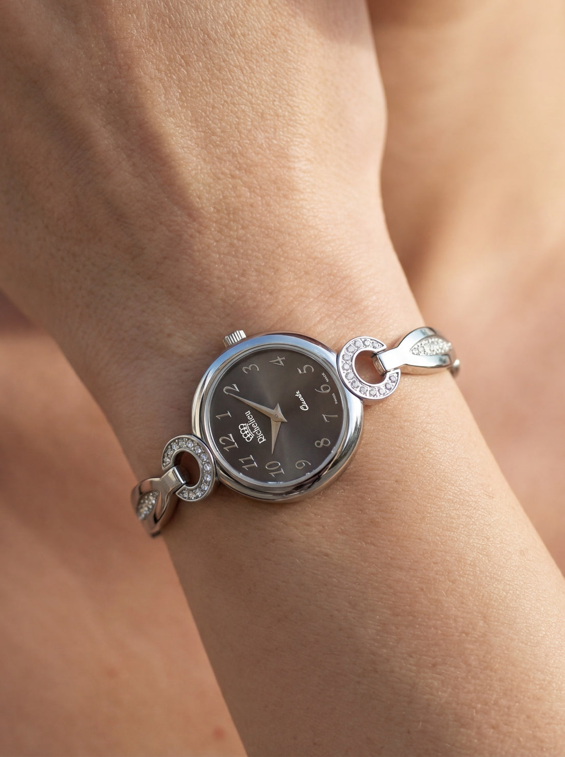 Charm 25